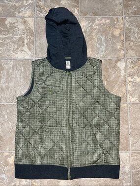 Ruff Hewn Olive Plaid Quilted Vest with Dark Gray Hood